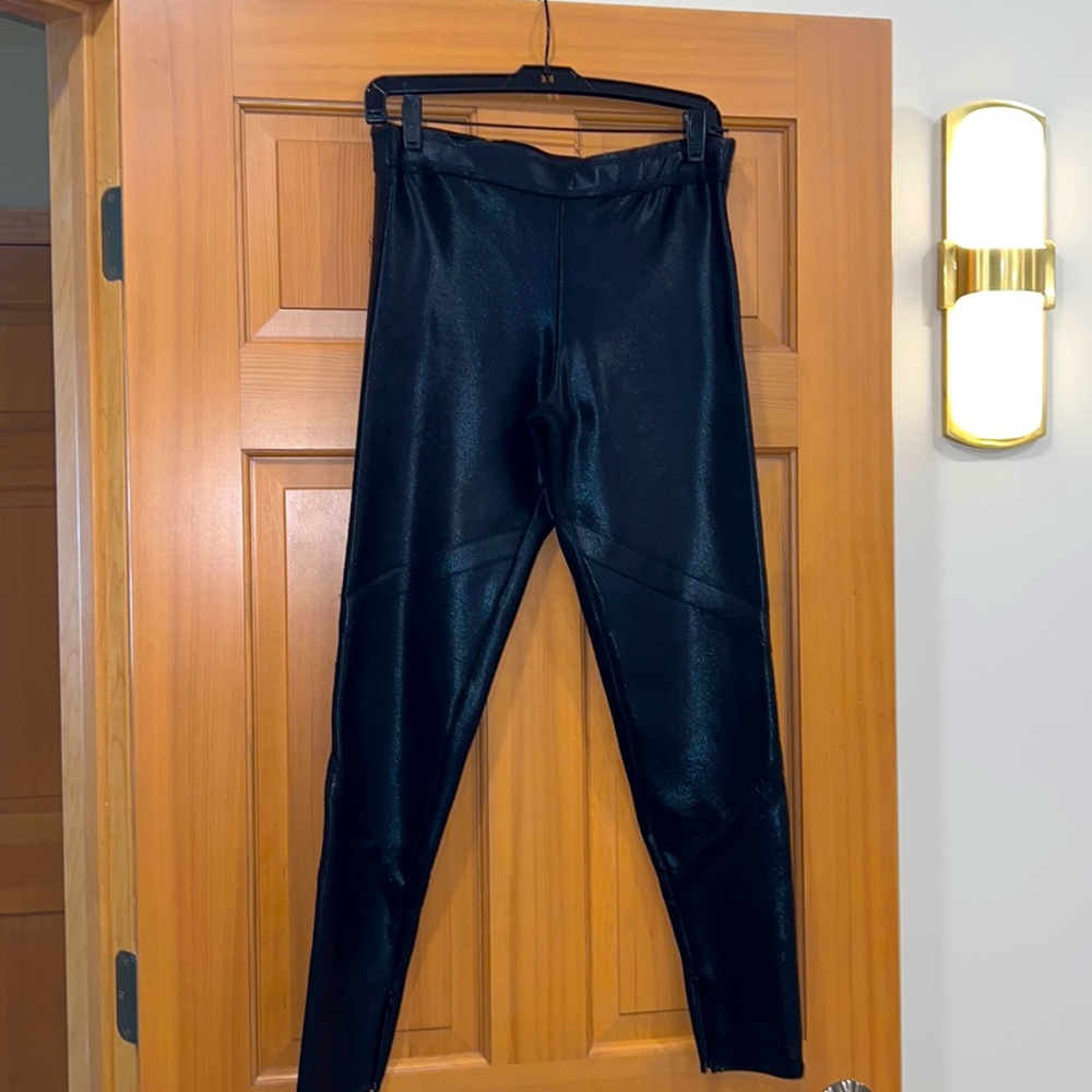 FABULOUS Faux Patent Leather Marciano HOTT🔥 pant